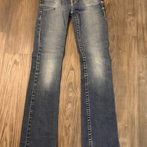 BKE Stella Bootcut Jeans Women’s 26XL Medium Wash Distressed Stitching - Picture 4 of 4